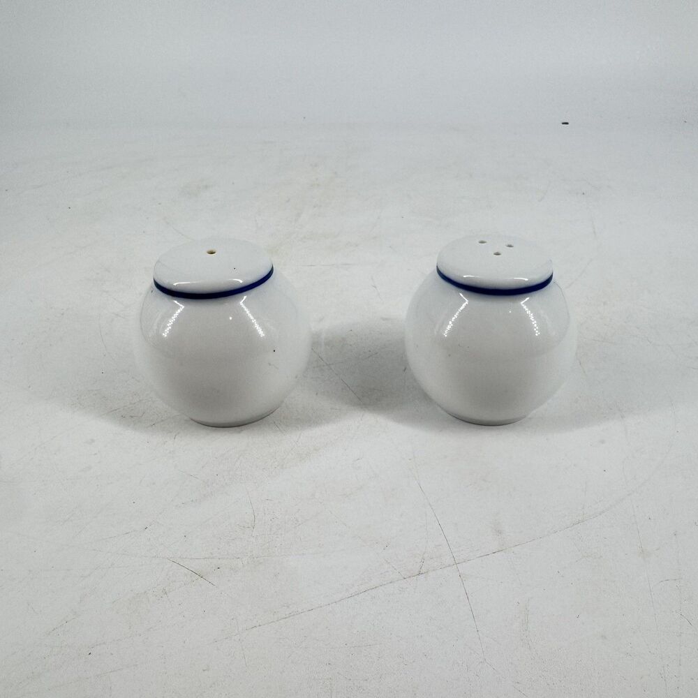 Dansk Bistro Blue White Salt & Pepper Shakers Set 2”